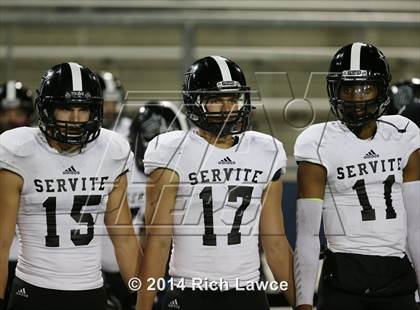 Thumbnail 3 in Servite @ Orange Lutheran photogallery.