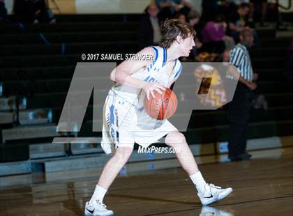 Thumbnail 3 in Acalanes vs. Fremont (Gauchos Holiday Classic) photogallery.