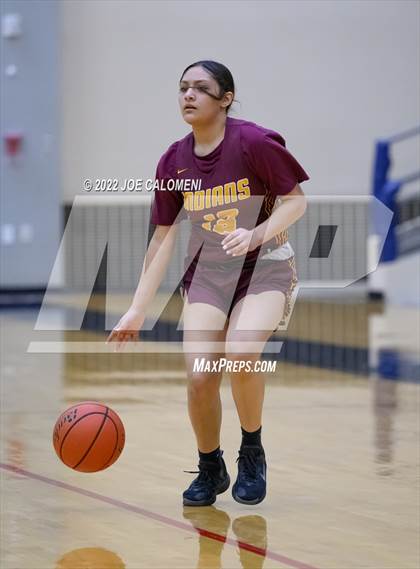 Thumbnail 3 in Edison [Thomas A.] vs Harlandale (UIL 5A Region 4 Bi-District) photogallery.