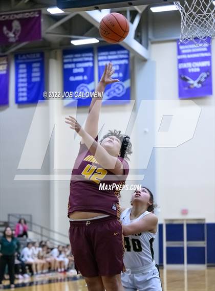 Thumbnail 3 in Edison [Thomas A.] vs Harlandale (UIL 5A Region 4 Bi-District) photogallery.