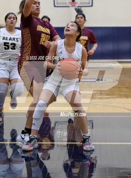 Thumbnail 3 in Edison [Thomas A.] vs Harlandale (UIL 5A Region 4 Bi-District) photogallery.