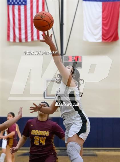 Thumbnail 1 in Edison [Thomas A.] vs Harlandale (UIL 5A Region 4 Bi-District) photogallery.