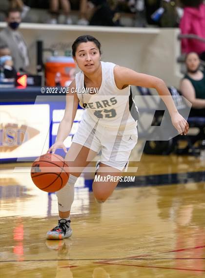 Thumbnail 1 in Edison [Thomas A.] vs Harlandale (UIL 5A Region 4 Bi-District) photogallery.