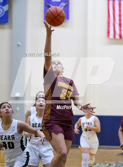 Thumbnail 3 in Edison [Thomas A.] vs Harlandale (UIL 5A Region 4 Bi-District) photogallery.