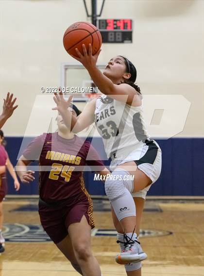 Thumbnail 2 in Edison [Thomas A.] vs Harlandale (UIL 5A Region 4 Bi-District) photogallery.