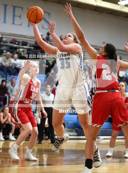 Thumbnail 3 in Franklin vs. East Burke (NCHSAA 2A 3rd Round Playoff) photogallery.