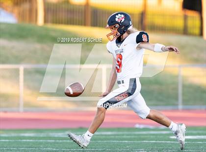 Thumbnail 3 in Rio Americano vs. Roseville photogallery.