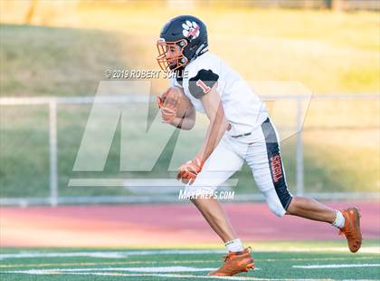 Thumbnail 2 in Rio Americano vs. Roseville photogallery.