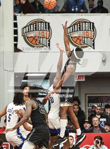 Thumbnail 1 in Sunrise Christian Academy vs IMG Academy (Spalding Hoophall Classic) photogallery.