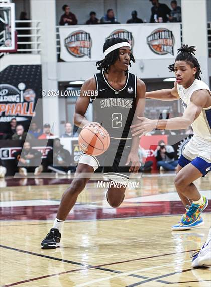 Thumbnail 2 in Sunrise Christian Academy vs IMG Academy (Spalding Hoophall Classic) photogallery.