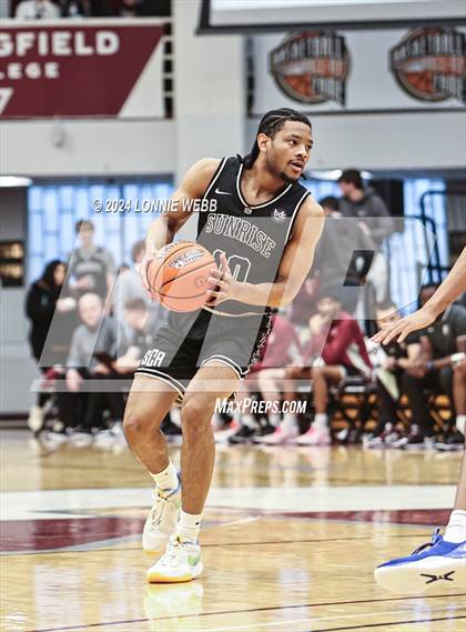 Thumbnail 1 in Sunrise Christian Academy vs IMG Academy (Spalding Hoophall Classic) photogallery.