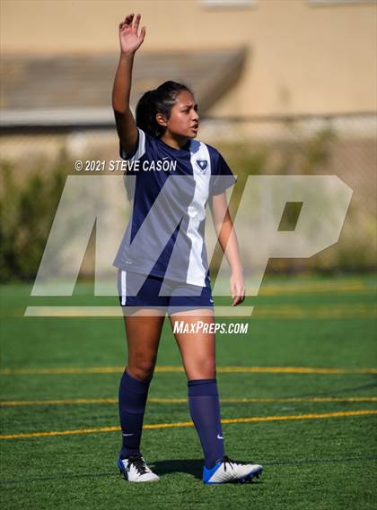 Thumbnail 3 in FR: Whitney @ Vista del Lago photogallery.