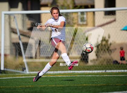 Thumbnail 3 in FR: Whitney @ Vista del Lago photogallery.