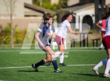 Thumbnail 1 in FR: Whitney @ Vista del Lago photogallery.