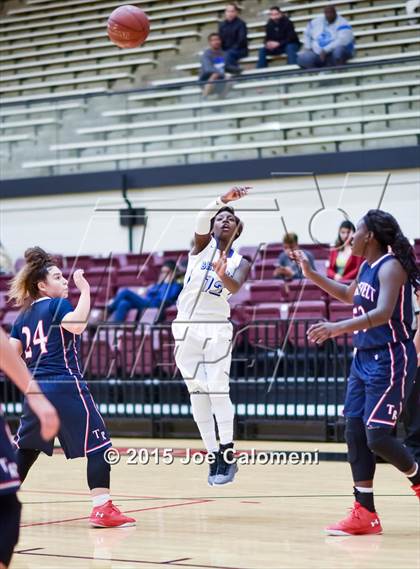 Thumbnail 2 in Roosevelt [Theodore] vs MacArthur [Douglas] (Littleton Gym) photogallery.
