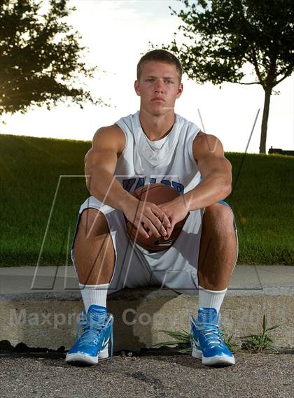 Thumbnail 3 in Christian McCaffrey (Reebok Dynamic Athlete)  photogallery.
