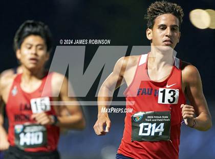 Thumbnail 1 in FHSAA 2A Finals (3200 Meters) photogallery.