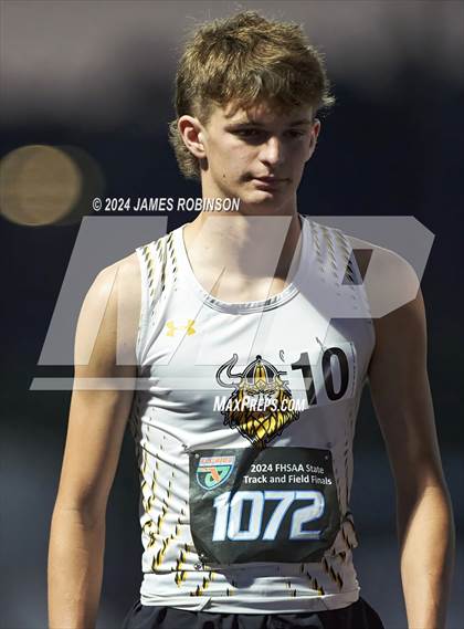 Thumbnail 1 in FHSAA 2A Finals (3200 Meters) photogallery.