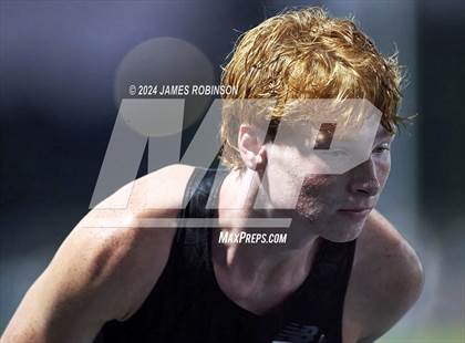 Thumbnail 3 in FHSAA 2A Finals (3200 Meters) photogallery.