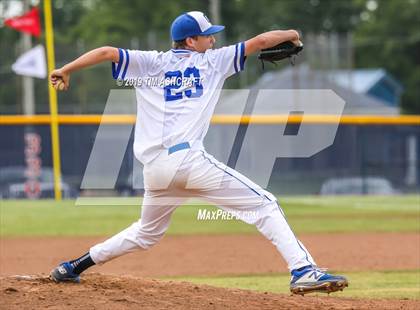 Thumbnail 3 in Madison vs. Greensburg (IHSAA 3A Sectional Semifinal) photogallery.