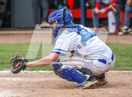 Thumbnail 2 in Madison vs. Greensburg (IHSAA 3A Sectional Semifinal) photogallery.