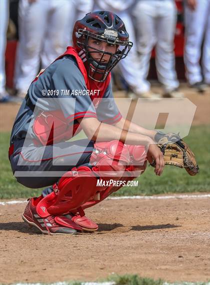 Thumbnail 3 in Madison vs. Greensburg (IHSAA 3A Sectional Semifinal) photogallery.