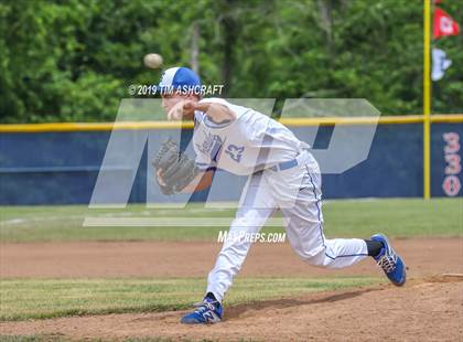 Thumbnail 3 in Madison vs. Greensburg (IHSAA 3A Sectional Semifinal) photogallery.