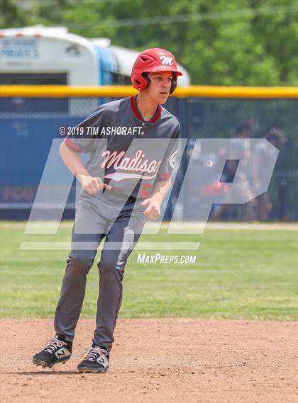 Thumbnail 1 in Madison vs. Greensburg (IHSAA 3A Sectional Semifinal) photogallery.