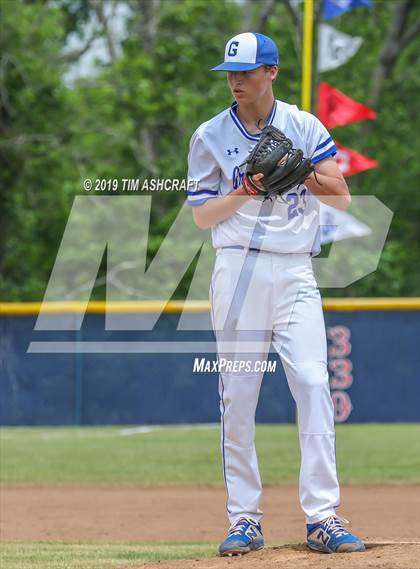 Thumbnail 3 in Madison vs. Greensburg (IHSAA 3A Sectional Semifinal) photogallery.