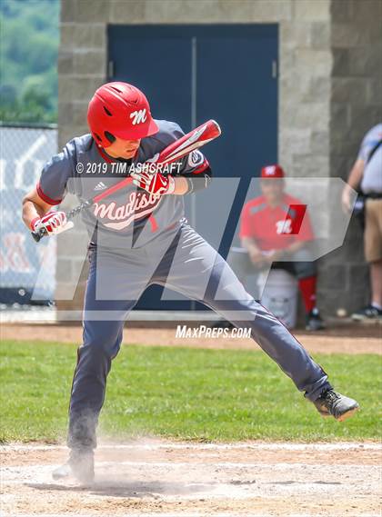 Thumbnail 2 in Madison vs. Greensburg (IHSAA 3A Sectional Semifinal) photogallery.
