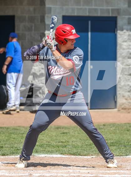 Thumbnail 1 in Madison vs. Greensburg (IHSAA 3A Sectional Semifinal) photogallery.