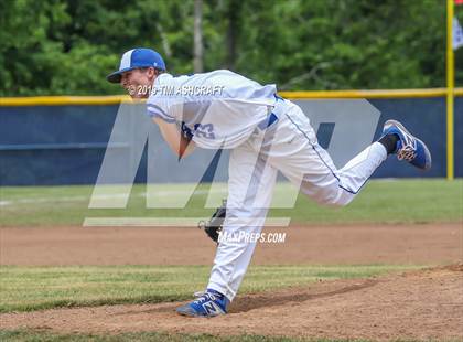 Thumbnail 2 in Madison vs. Greensburg (IHSAA 3A Sectional Semifinal) photogallery.
