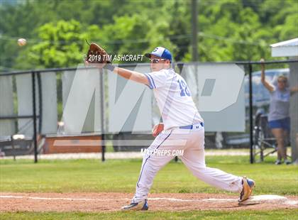 Thumbnail 3 in Madison vs. Greensburg (IHSAA 3A Sectional Semifinal) photogallery.