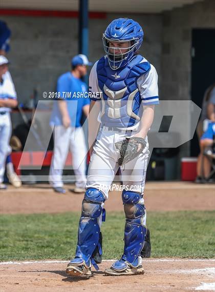 Thumbnail 2 in Madison vs. Greensburg (IHSAA 3A Sectional Semifinal) photogallery.