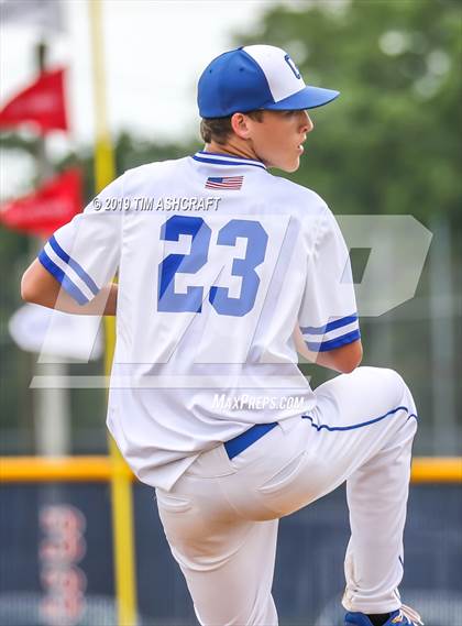 Thumbnail 1 in Madison vs. Greensburg (IHSAA 3A Sectional Semifinal) photogallery.