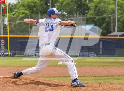 Thumbnail 1 in Madison vs. Greensburg (IHSAA 3A Sectional Semifinal) photogallery.