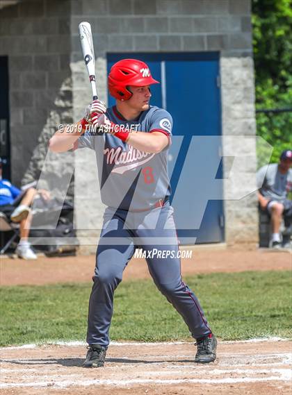 Thumbnail 3 in Madison vs. Greensburg (IHSAA 3A Sectional Semifinal) photogallery.