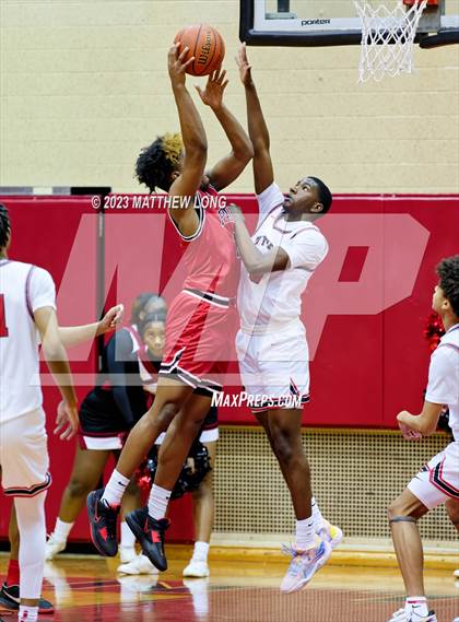Thumbnail 1 in Park Tudor vs North Central photogallery.