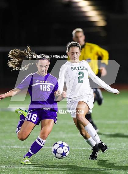 Thumbnail 2 in Issaquah @ Skyline (KingCo 4A Final) photogallery.