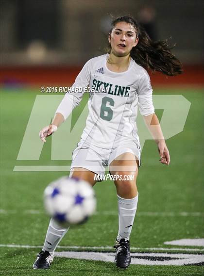 Thumbnail 3 in Issaquah @ Skyline (KingCo 4A Final) photogallery.