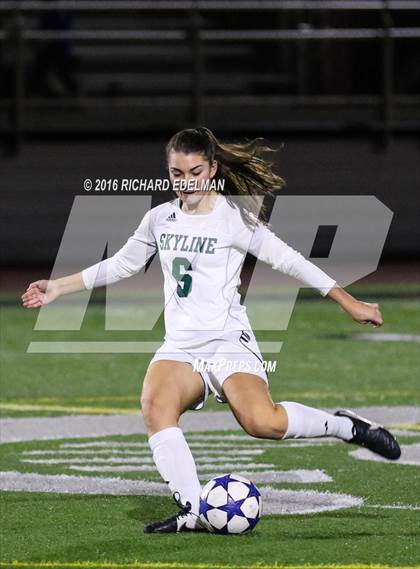 Thumbnail 3 in Issaquah @ Skyline (KingCo 4A Final) photogallery.