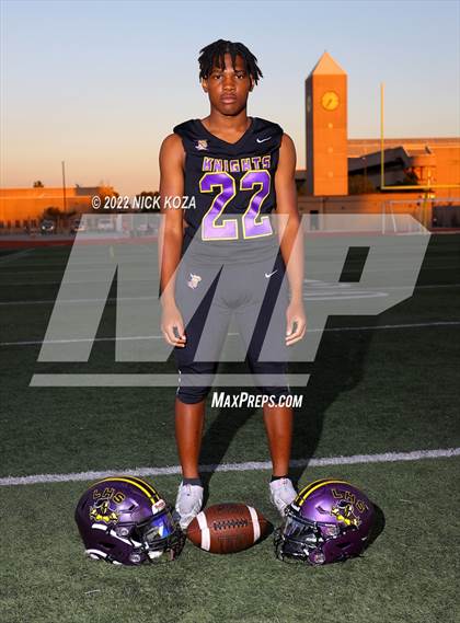 Thumbnail 2 in Lynwood Varsity Football Photo Shoot photogallery.