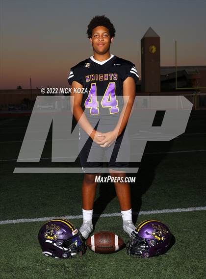 Thumbnail 1 in Lynwood Varsity Football Photo Shoot photogallery.