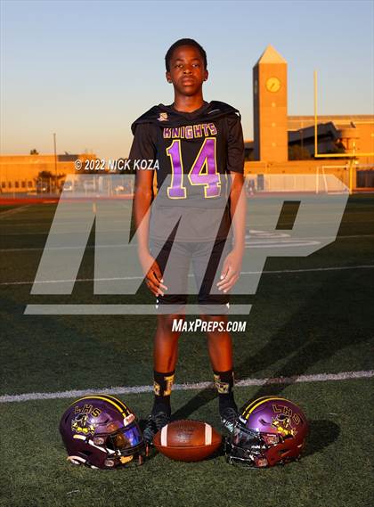 Thumbnail 1 in Lynwood Varsity Football Photo Shoot photogallery.