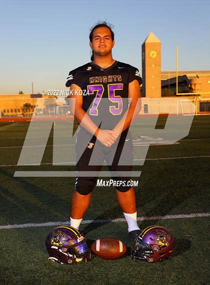 Thumbnail 1 in Lynwood Varsity Football Photo Shoot photogallery.