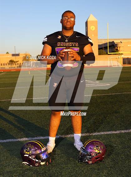 Thumbnail 3 in Lynwood Varsity Football Photo Shoot photogallery.