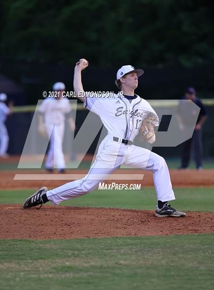 Thumbnail 2 in Ravenwood vs Independence (TSSAA 3A Regional Final) photogallery.
