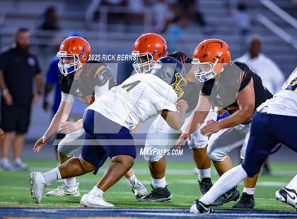 Thumbnail 2 in FR: Grand Oaks (blue) vs Katy Freeman photogallery.