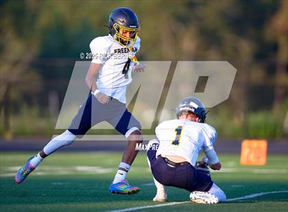Thumbnail 3 in FR: Grand Oaks (blue) vs Katy Freeman photogallery.