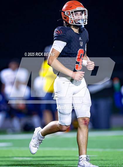Thumbnail 3 in FR: Grand Oaks (blue) vs Katy Freeman photogallery.